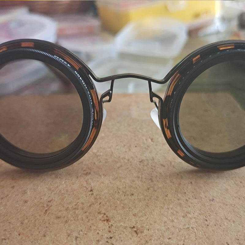 👓 frei einstellbare Crowley-Linse