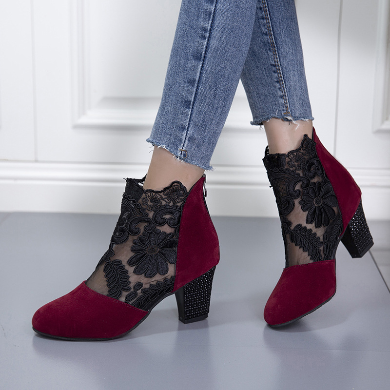 Damen High Heels mit eleganter Spitze für den Sommer/Women's high heels with elegant lace for summer