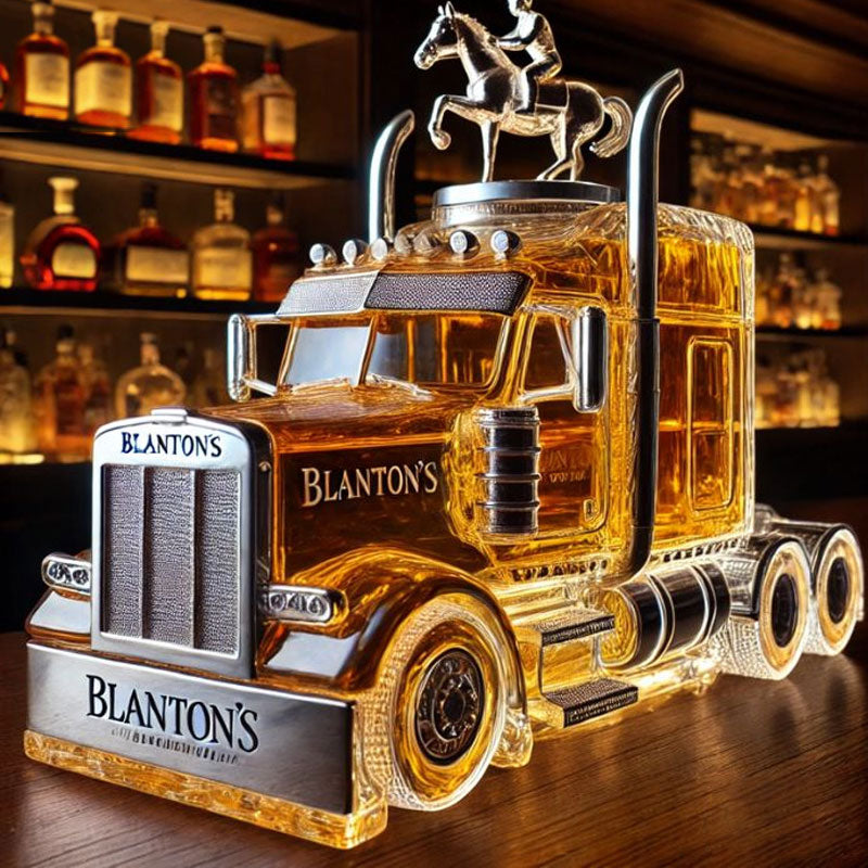 🥃Kreativ geformte Whiskyflasch